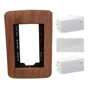 Plaqueta 3 Módulos Reggio Roble Mate + 2 Unipolar +mod Ciego