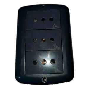 Caja Exterior 3 Modulos Toma 3 En Linea Atenea Negro